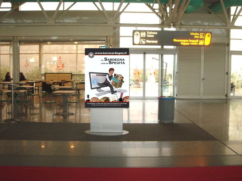Pannello fronte bar aeroporto